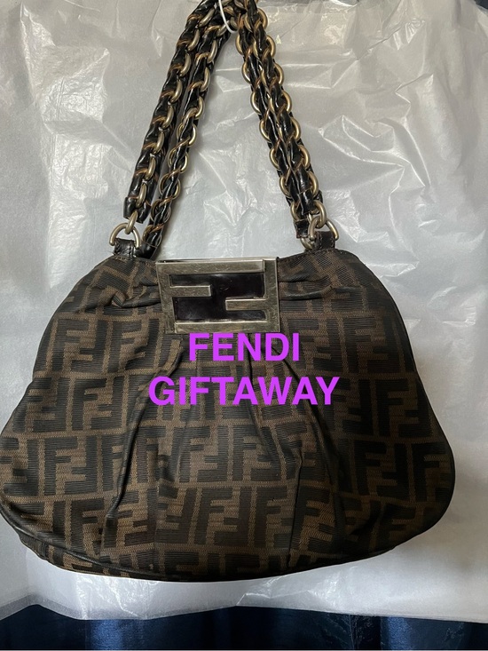 Fendi Handbags - FENDI GIFTAWAY 7-9-26 purchase floating frame for entry